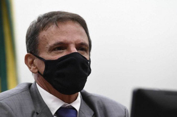 PEC Emergencial desvincula recursos da administração tributária Por: Jorge Vasconcellos Por: