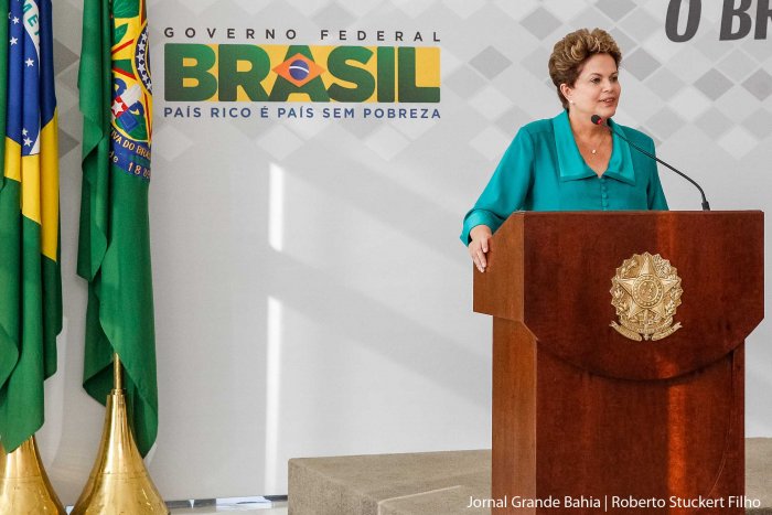 Dilma propõe cinco pactos