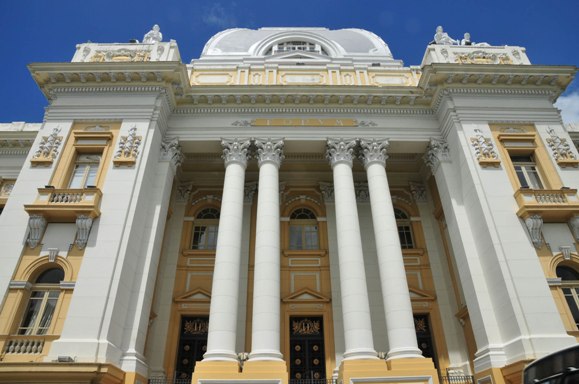 Novo presidente do TJPE confirma concurso para servidores e magistrados