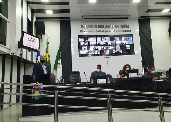 Fenafisco participa de debate sobre a pec 32 em audiência pública em Cuiabá