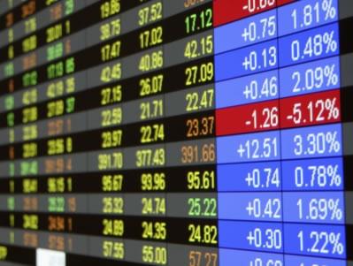 Bolsa desaba. Dólar sobe