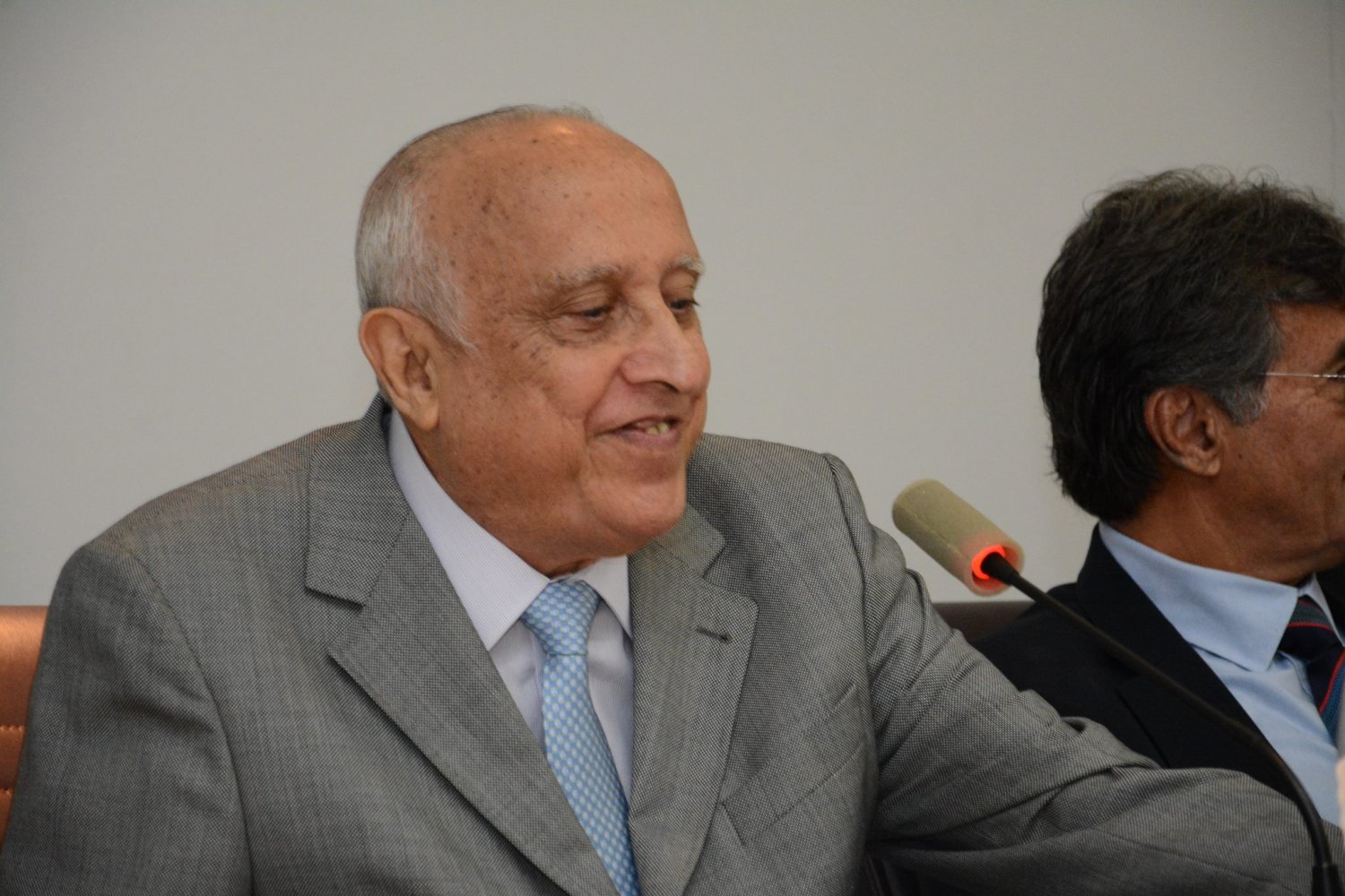 Morre o jurista José Souto Maior Borges, referência do Direito Tributário