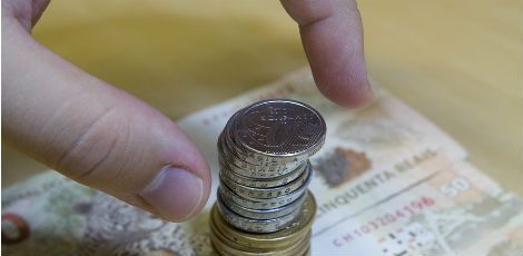 STF determina corte de vantagens acima do teto salarial