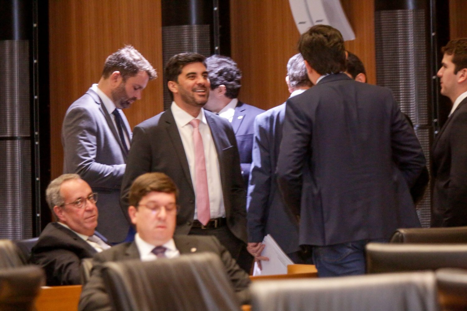 Pacote de justiça fiscal mexe nas bases dos deputados e agita a Assembleia