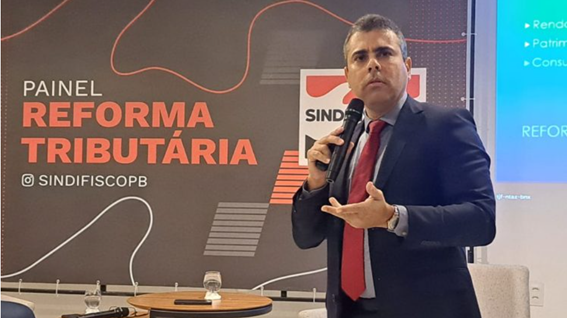 Fenafisco critica participação de contribuintes em comitê gestor, prevista na reforma tributária