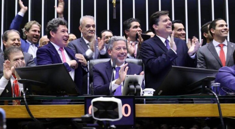 Reforma Tributária fará governo gerenciar tráfego da maior base de dados fiscais do planeta