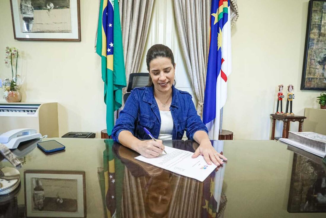 O silêncio da Governadora é uma declaração de guerra ao Fisco?