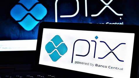 Pix para os pais entra no IR? Veja se é preciso declarar ou incluir como dependentes